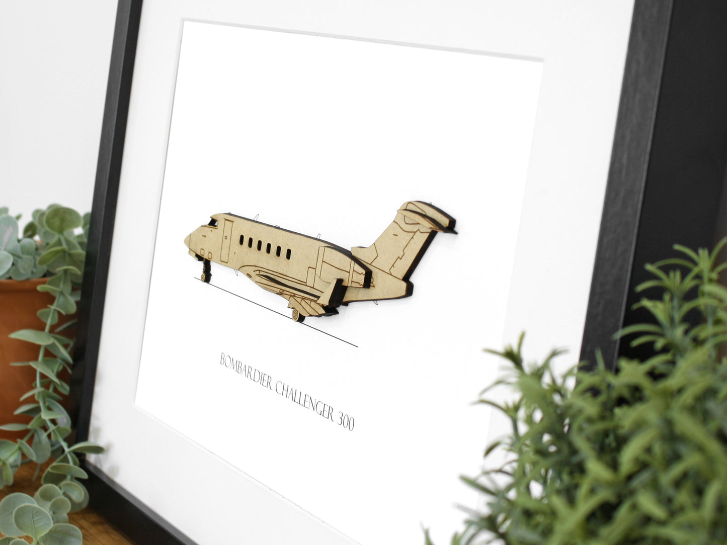 Bombardier Challenger 300 jet art