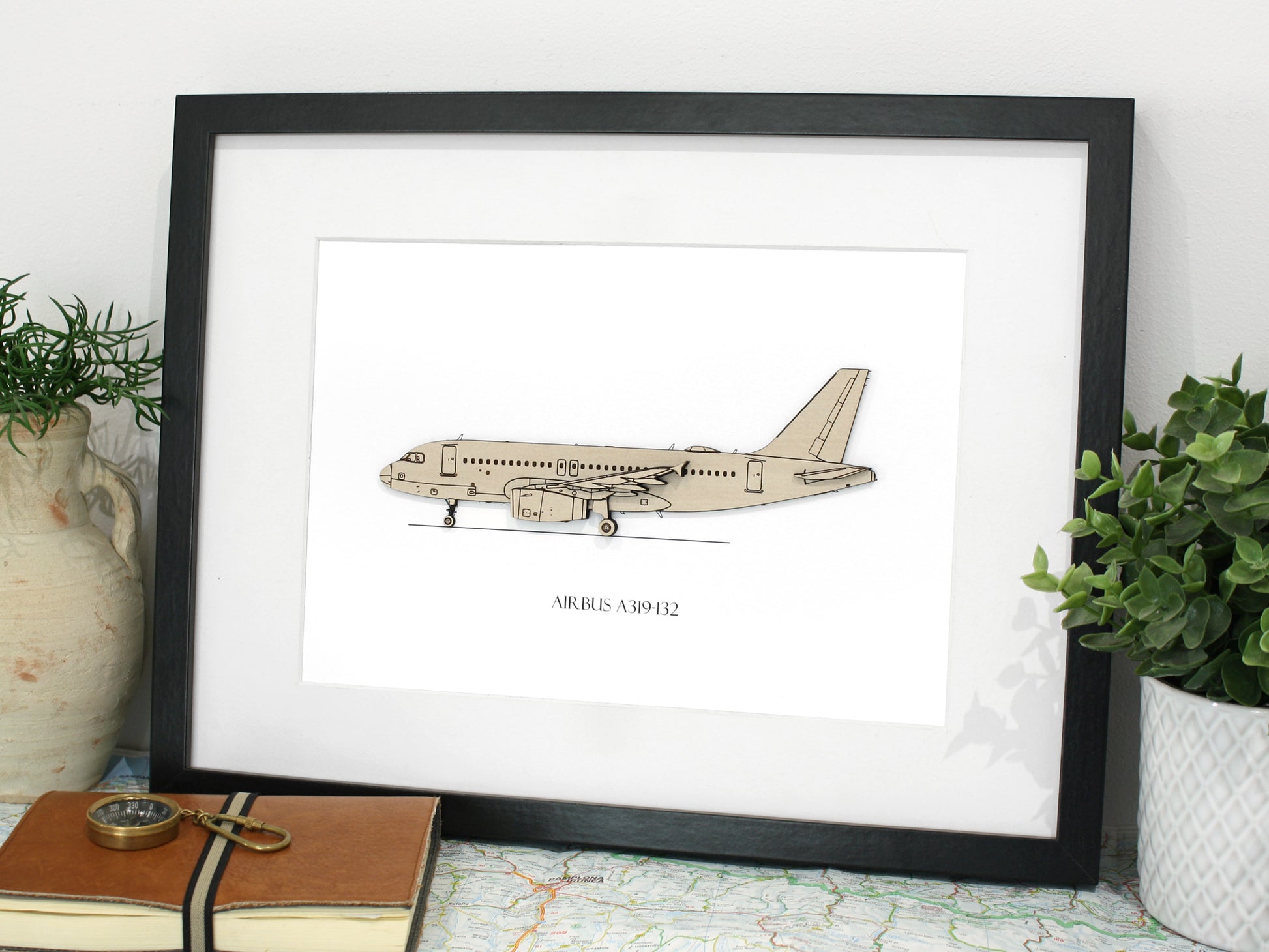 Airbus A319-132 pilot gifts